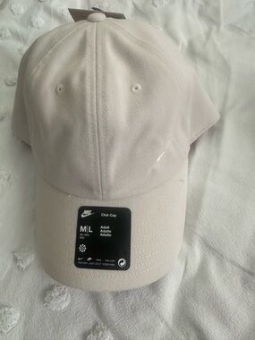 Nike Club Cap Light Beige Casual Baseball Hat adult men and woman